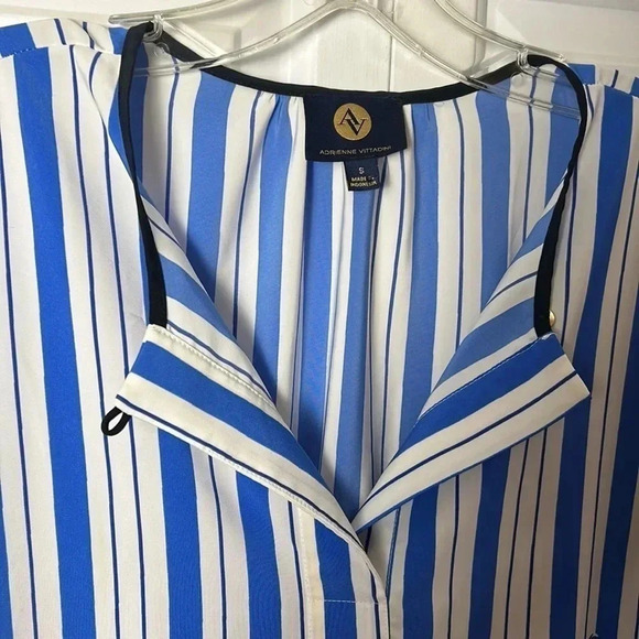 NWOT Adrienne Vittadini woman Small tunic top , stripes , flowers , 3/4 sleeve - Picture 3 of 14